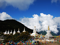 川藏南線成都、新都橋、波密、山南、珠峰14日游