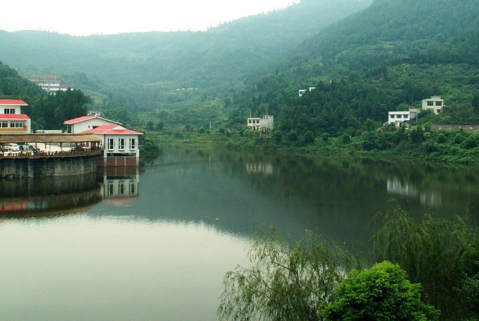 [德陽(yáng)]金龍湖