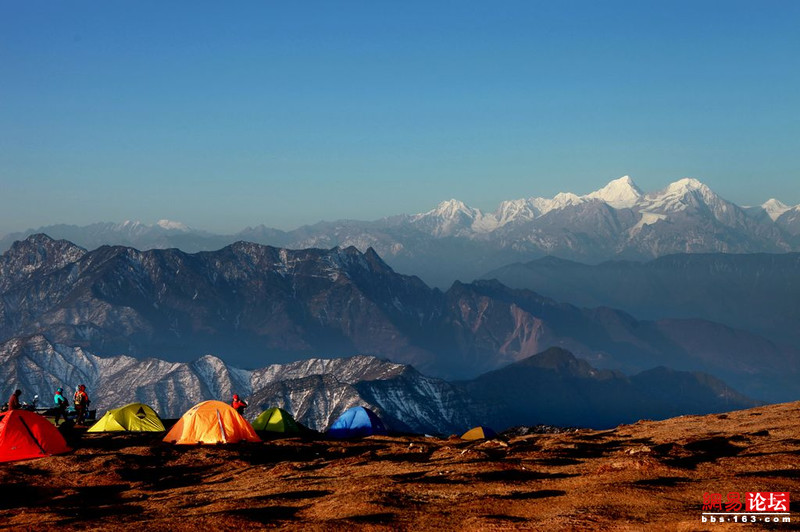E8：成都，牛背山，海螺溝，成都