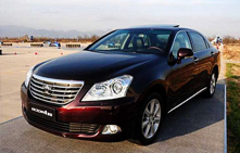 成都租轎車-皇冠