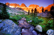 A1：川藏南線成都、巴塘、然烏鎮(zhèn)、波密、拉薩8日游