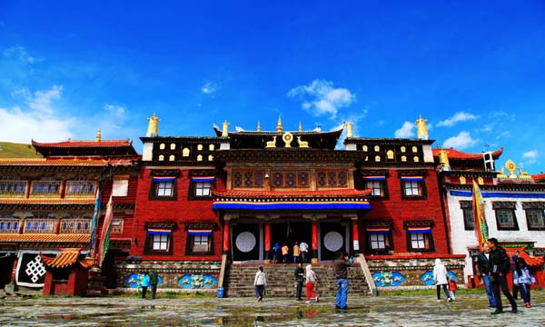 四姑娘山、新都橋、海螺溝（小環(huán)線）7日游