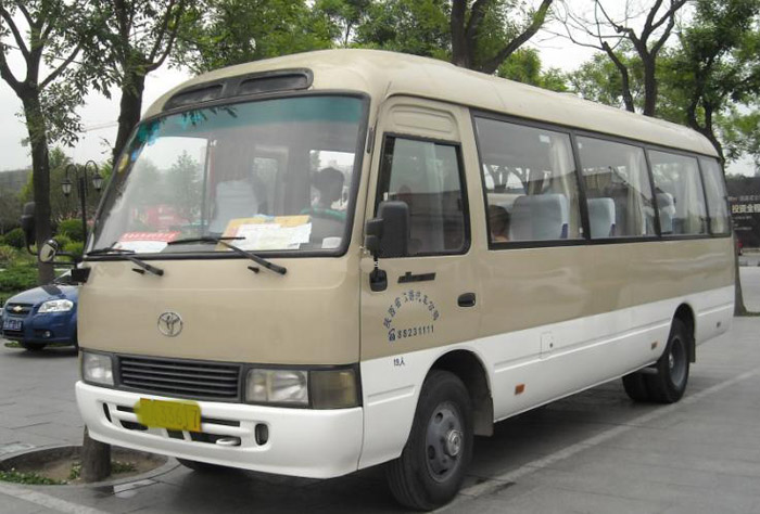 成都租豐田柯斯達(dá)(考斯特)