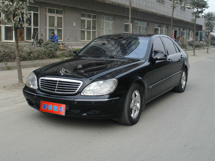 成都租車(chē)-奔馳