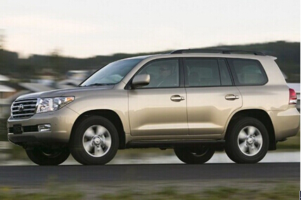 成都租越野車 成都專業(yè)租越野車公司