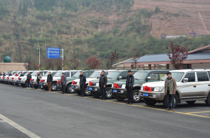 成都租車(chē)去拉薩就找成都豪景低價(jià)格高服務(wù)