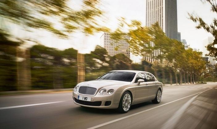 成都租車(chē)之新手租車(chē)注意的問(wèn)題和準(zhǔn)備的證件